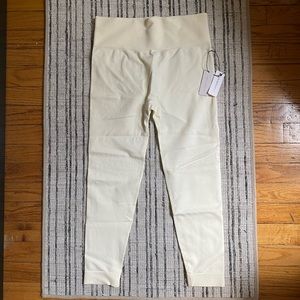 NEW WeWoreWhat Seamless Leggings